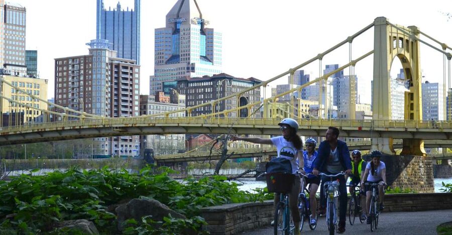 Pittsburgh: Beauty of the Burgh Bike Tour - Cruising through the Financial and Cultural districts