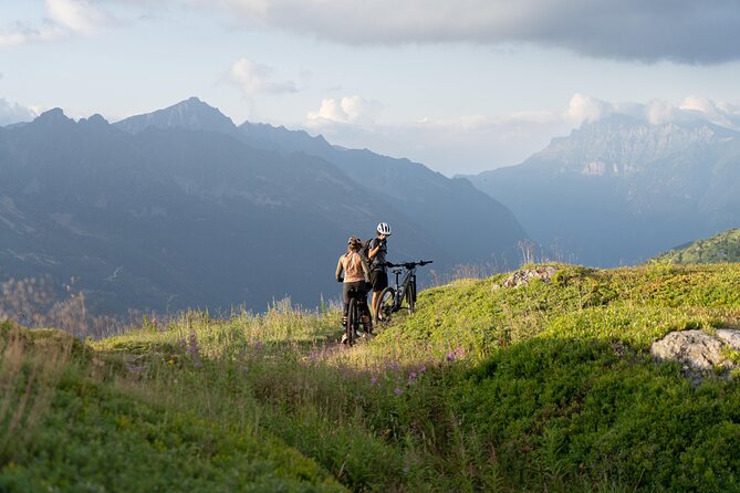 Point of view on the glaciers of Chamonix by electric mountain bike - Lausanne and Geneva in the route picture