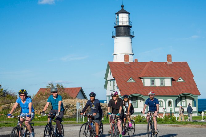 Portland Bicycle Tour with 5 Lighthouses and XL Lobster Roll - Starting in Portland’s Old Port at 9:30