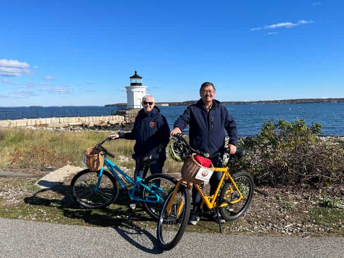 Portland, Maine: Coastal Lighthouses Guided Bicycle Tour - A relaxed 12-mile route along Portland’s coast