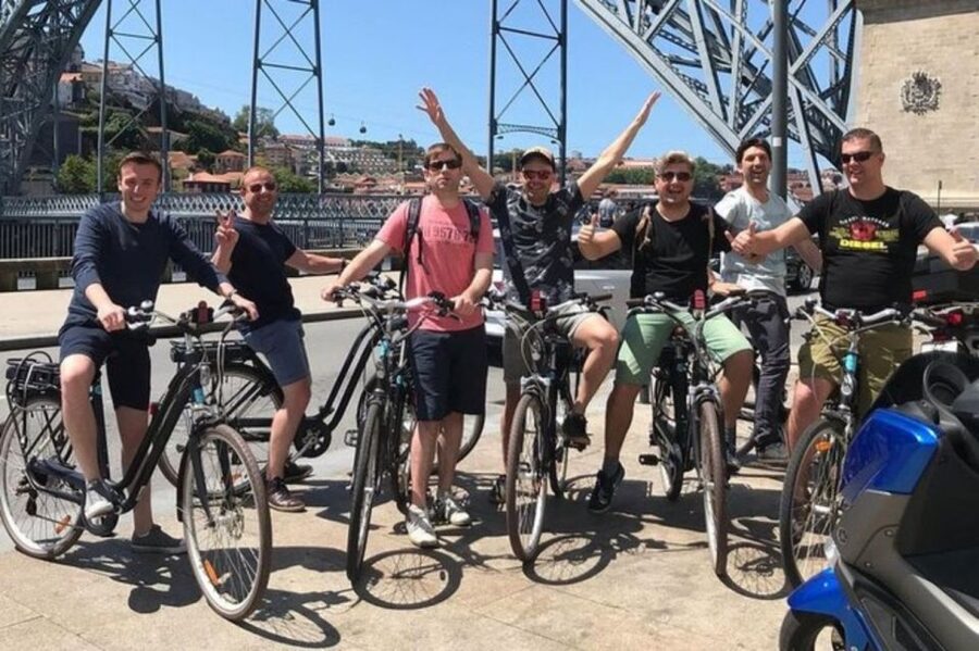 Porto: 1 to 4 Day Electric Bicycle Rental - Why an electric bike fits Porto