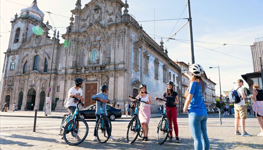 Porto: City Highlights 3-Hour Guided Electric Bike Tour - Crossing the Dom Luís I Bridge