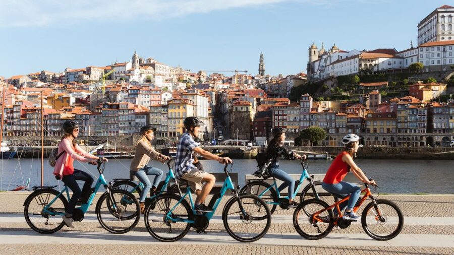 Porto: City Highlights 3-Hour Guided Electric Bike Tour - Clérigos Tower, Lello Bookstore, and Gomes Teixeira Square
