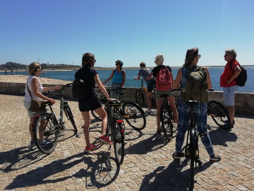Porto: City Highlights 3-Hour Guided Electric Bike Tour - What the guides add to the ride