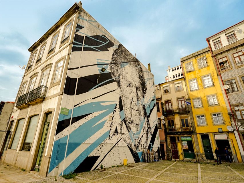 Porto: Historic e-Bike Tour with a guide - Miragaia, Massarelos, and Porto’s river edge