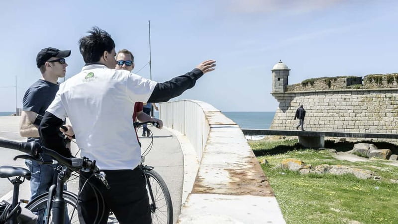 Porto Private E-Bike Tour: Douro River, Parks & Beaches - Key points at a glance