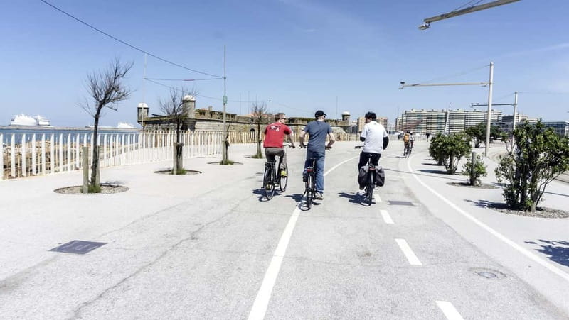 Porto Private E-Bike Tour: Douro River, Parks & Beaches - Why this route works so well in three hours