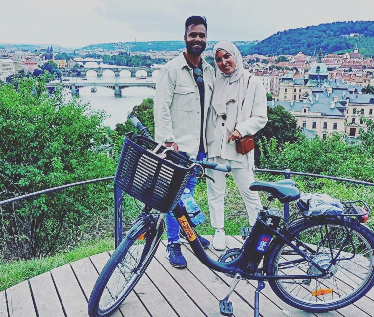 Prague 3-Hour Sightseeing Tour by Electric Bike - Why an e-bike is a smart way to see Prague