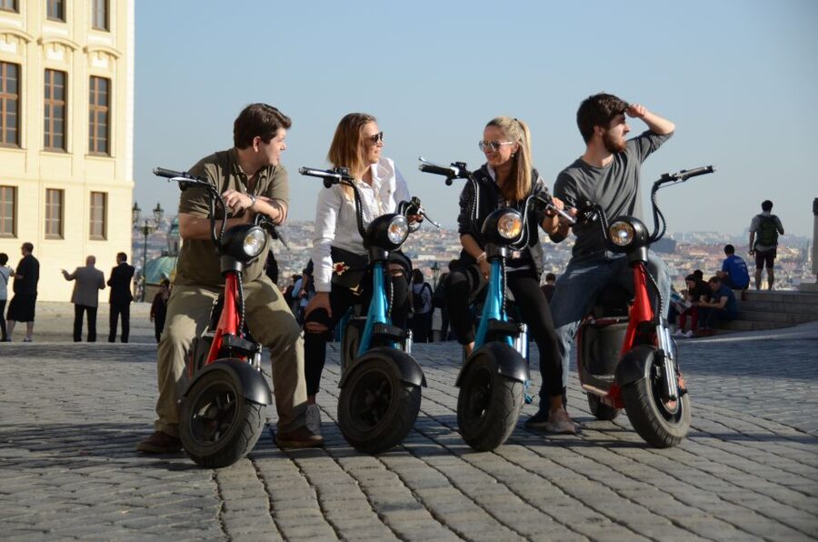 Prague: E-Bike/E-Scooter Viewpoint Tour - Letná Park and the Metronome