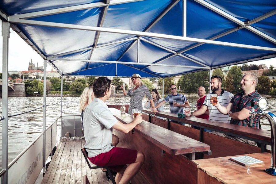 Prague: Private Cycle Boat River Tour with Beer or Prosecco - Finding the blue-roofed boat
