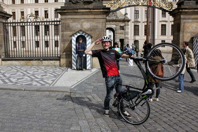 Prague: Small Group or Private Bike City Tour - Queen Anne’s Summer Palace and Prague Castle