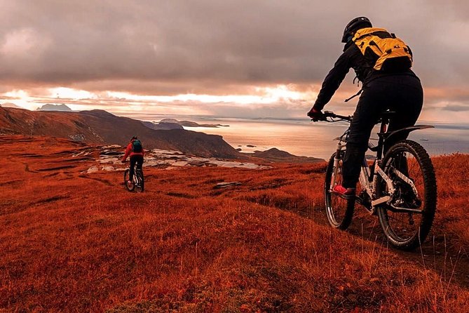 Premium eBike rental - The Merida eMTB and the included equipment