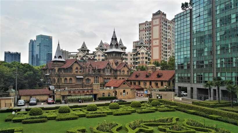 Private 3 hour bike tour with coffee break - The Final Hour and Return to Xiangyang Park