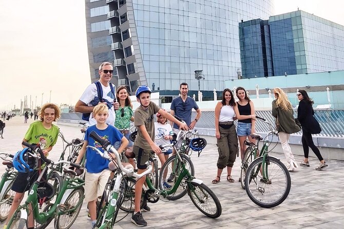Private Bike tour for families - Why a bike is smart for seeing Barcelona