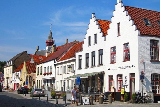 Private Bruges Countryside Cycling Tour to Damme with Guided Walk - Why this ride adds something to a Bruges visit