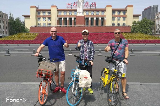 Private Chengdu Half Day Bike Tour - People’s Park and Chengdu’s everyday rhythm