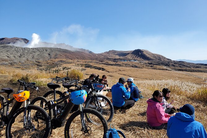 Private E-MTB guided cycling around Mt. Aso volcano & grasslands - Close views of the smoking crater