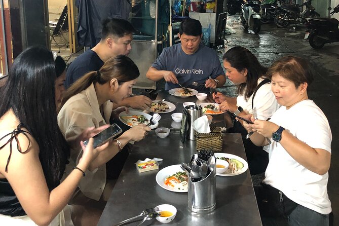 Private Half-Day Bike Tour in Saigon with Guide - What the four hours really include