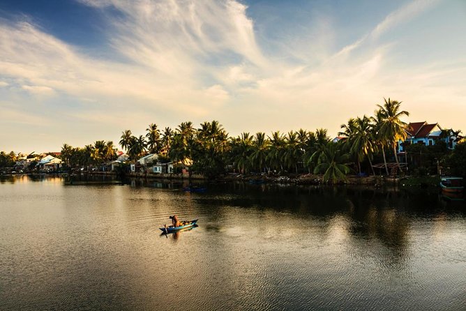 Private Hoi An Bike, Thu Bon River Cruise & Dinner Experience - Starting at Hoi An Post Office at 3 pm