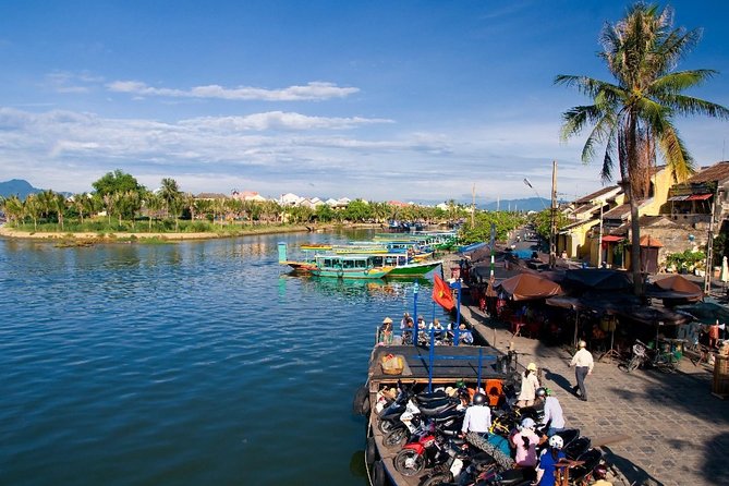 Private Hoi An Bike, Thu Bon River Cruise & Dinner Experience - Cycling through Cam Thanh and village lanes