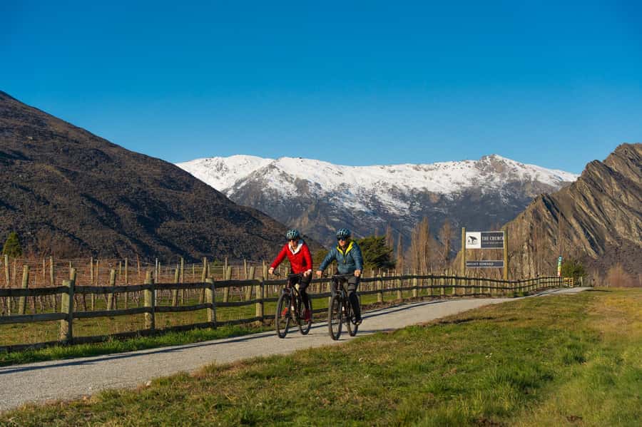 Queenstown: Self-Guided Gibbston Valley Wineries Bike Tour - Arrowtown, Arrow Junction, and the first kilometres