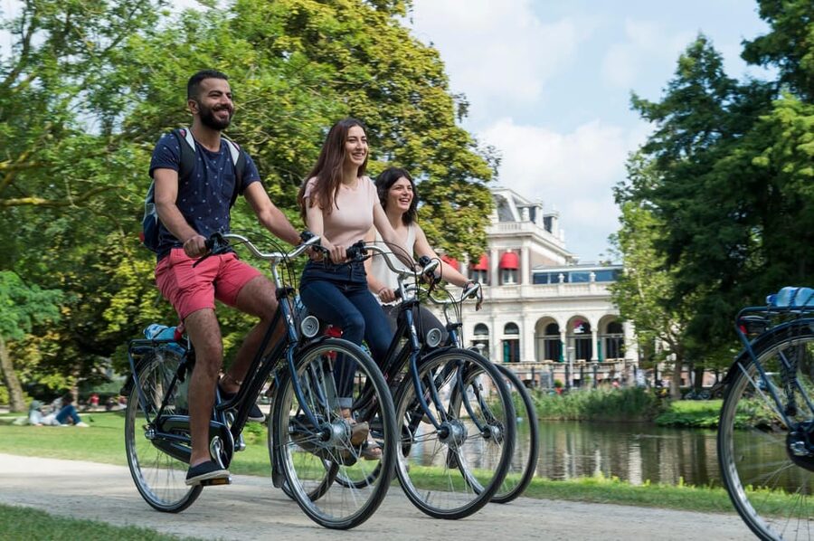 Rent a bike in Amsterdam | 1, 2, 3+ hours - Should you book this Amsterdam bike rental?
