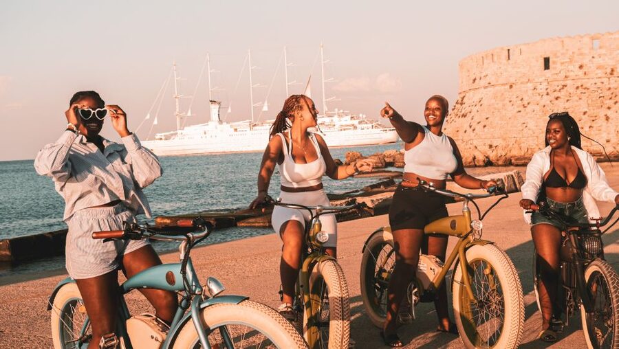 Rhodes: eBike Highlights Tour w/ Personal Photographer - What the guide adds