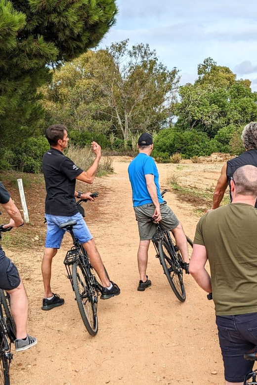 Ria Formosa: Guided Bike Tour (3h), Início na Quinta do Lago - Through wetlands, lakes, and bird country