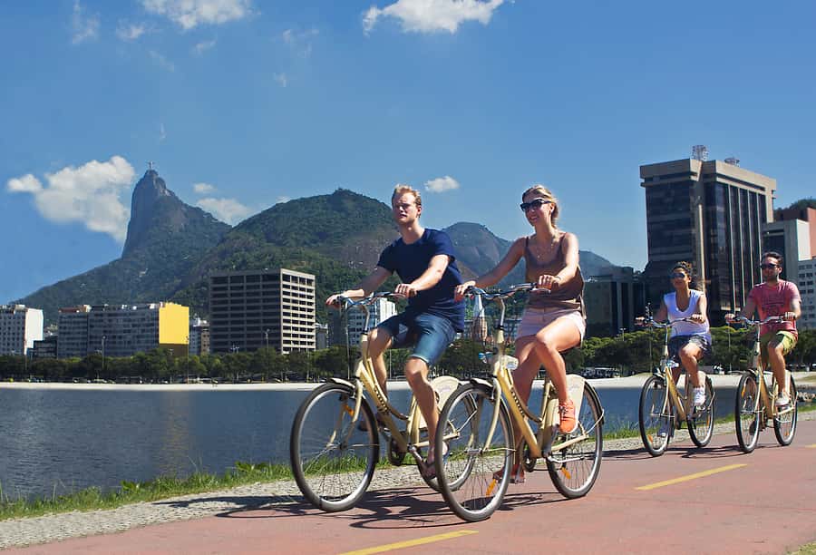 Rio de Janeiro: Guided Bike Tours in Small Groups - The three-hour Urban Tour: beaches, Sugarloaf, Botafogo, and Lagoa