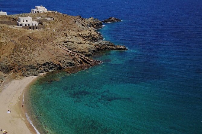 Romantic Cycling Tour with Private Picnic at the beach - A quieter side of Mykonos on two wheels