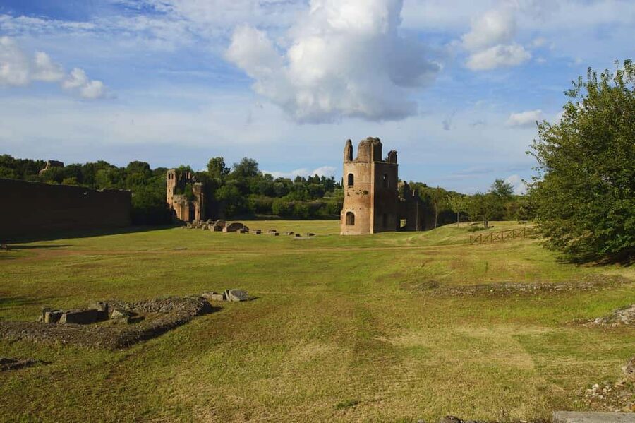 Rome: Appian Way & Roman Aqueducts Guided E-Bike Tour - The Catacombs and Circus of Maxentius
