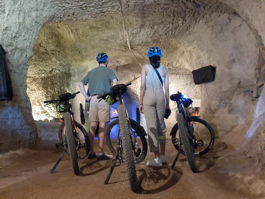 Rome: Appian Way Underground Catacombs Bike Tour with Lunch - The e-bike and traffic question