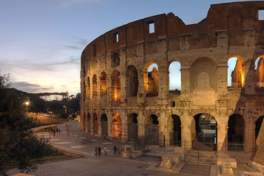 Rome By Night: Small Group E-Bike Tour - Why Rome works so well after sunset