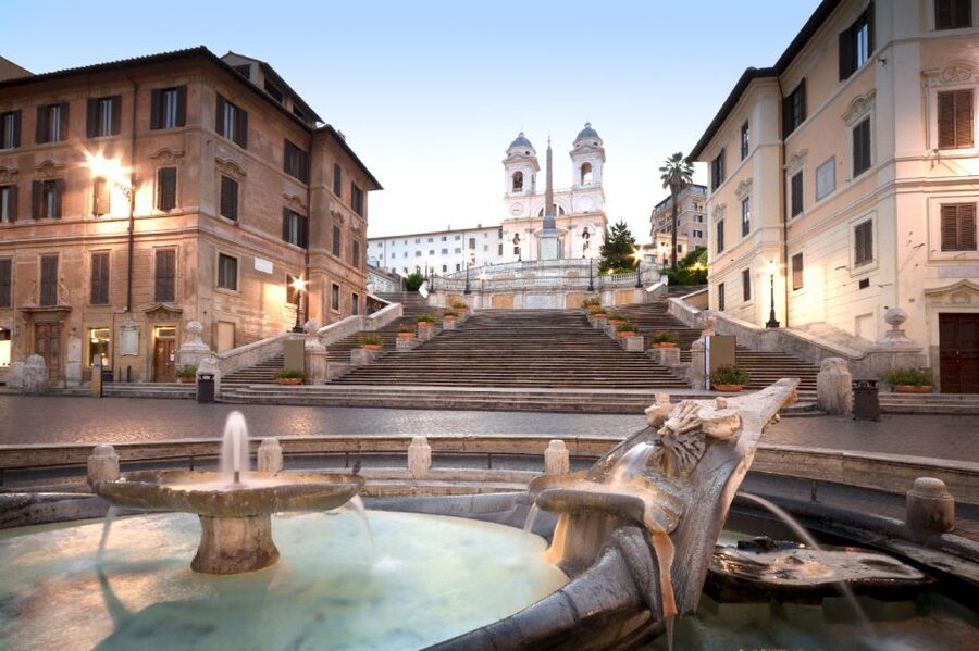 Rome By Night: Small Group E-Bike Tour - Who should book this e-bike tour?