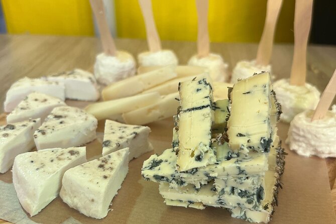 Rome E-Bike Tour: Ultimate Street Food and Market Feast - Trevi Fountain and the Pantheon