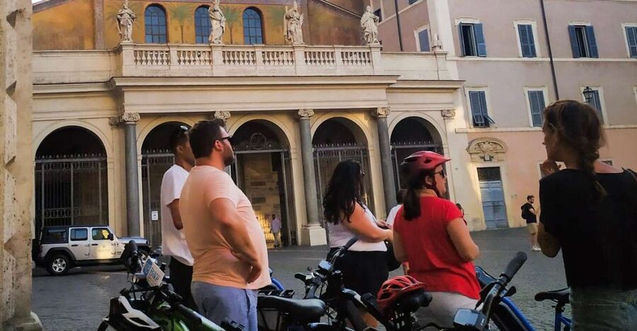 Rome :guided night e-bike tour with typical ice-cream - Campo dei Fiori and the city’s public squares