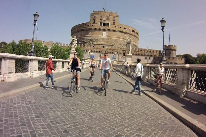 Rome Highlights by E-Bicycle Small group - Meeting near Largo di Torre Argentina