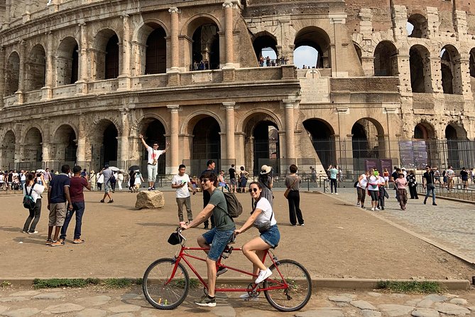 Rome Highlights by E-Bicycle Small group - The Vittoriano and Rome’s grand public face