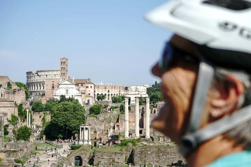 Rome: Taste of Rome by quality Cannondale E-Bike - Colosseum and Roman Forum: Rome’s grand opening
