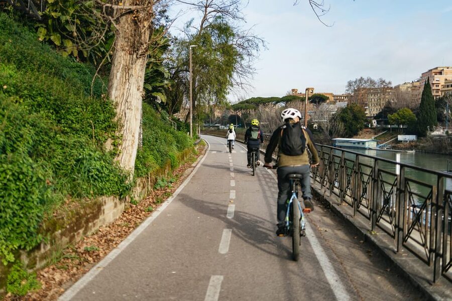 Rome: Villa Borghese, Villa Ada, and Coppedè E-Bike Tour - Key points to know before booking