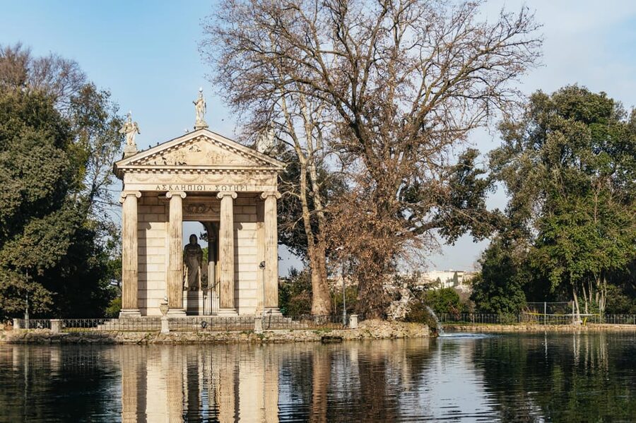 Rome: Villa Borghese, Villa Ada, and Coppedè E-Bike Tour - Villa Borghese and the first hour on two wheels
