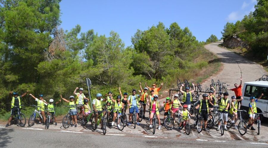 Salou: Fabulous Bike Tour with Olive Oil Tasting - Leaving Salou behind for the Costa Dorada mountains