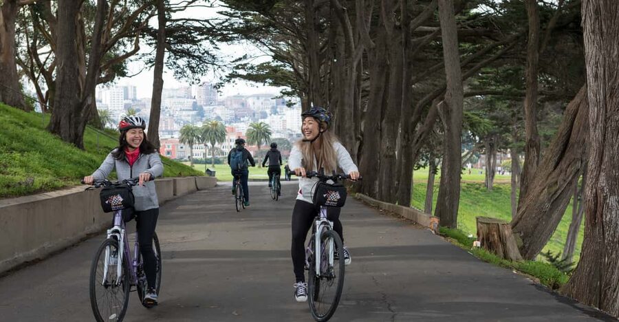 San Francisco: 1 Day Self Guided Bike Rental - The Golden Gate Bridge to Sausalito Route