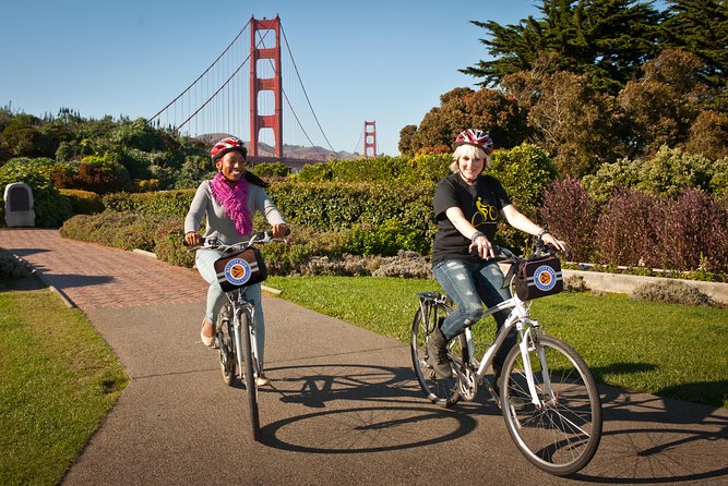 San Francisco: Golden Gate Bridge Bike Rental - Crossing the Golden Gate Bridge by bike