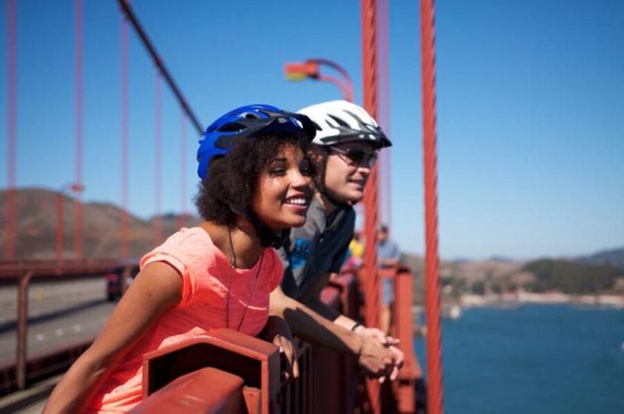 San Francisco: Golden Gate Bridge to Sausalito Bike Tour - The guides make the difference