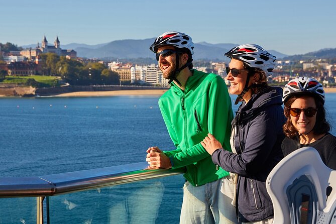 San Sebastian E-bike trour: Basque History and Cultural. - Zurriola Beach and the Kursaal