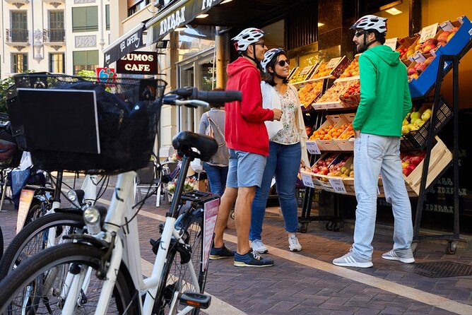 San Sebastian E-bike trour: Basque History and Cultural. - The secret passage and San Sebastian’s different faces