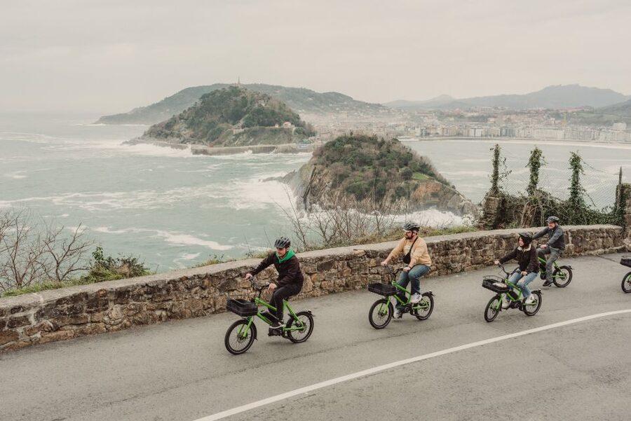 San Sebastian: Guided E-Bike Tour - Reale Arena and a wider sense of the city