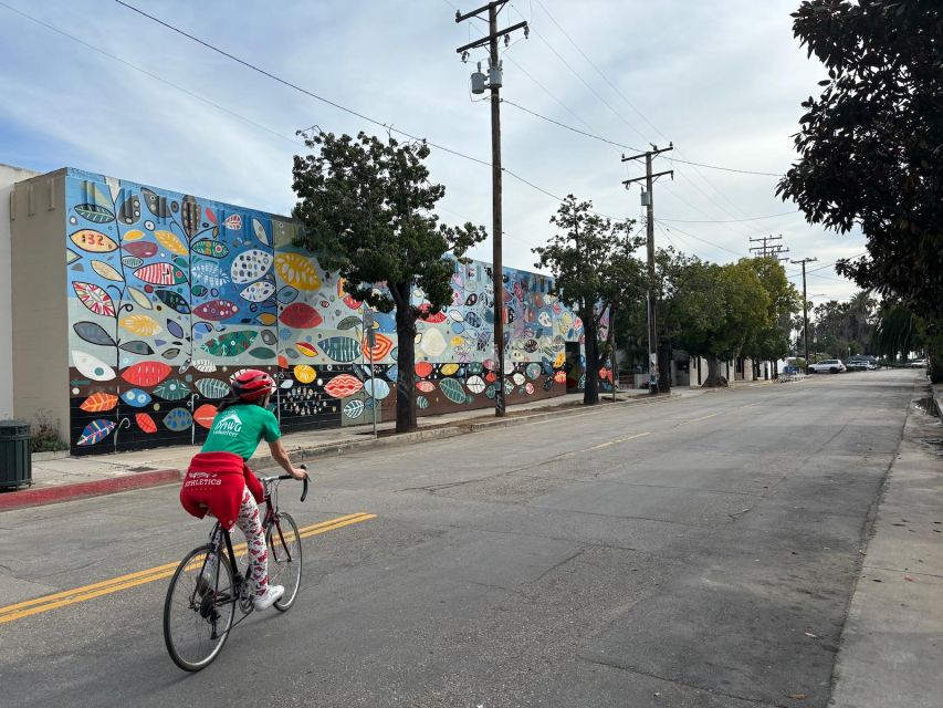 Santa Barbara: Guided Tour on electric bikes (private) - Starting near Gray Avenue and the Funk Zone