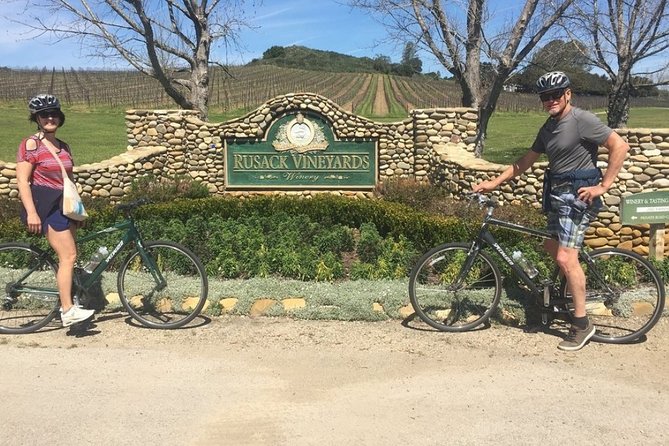 Santa Barbara Vineyard to Table Taste Tour by E-Bike - A short pastry break in Solvang